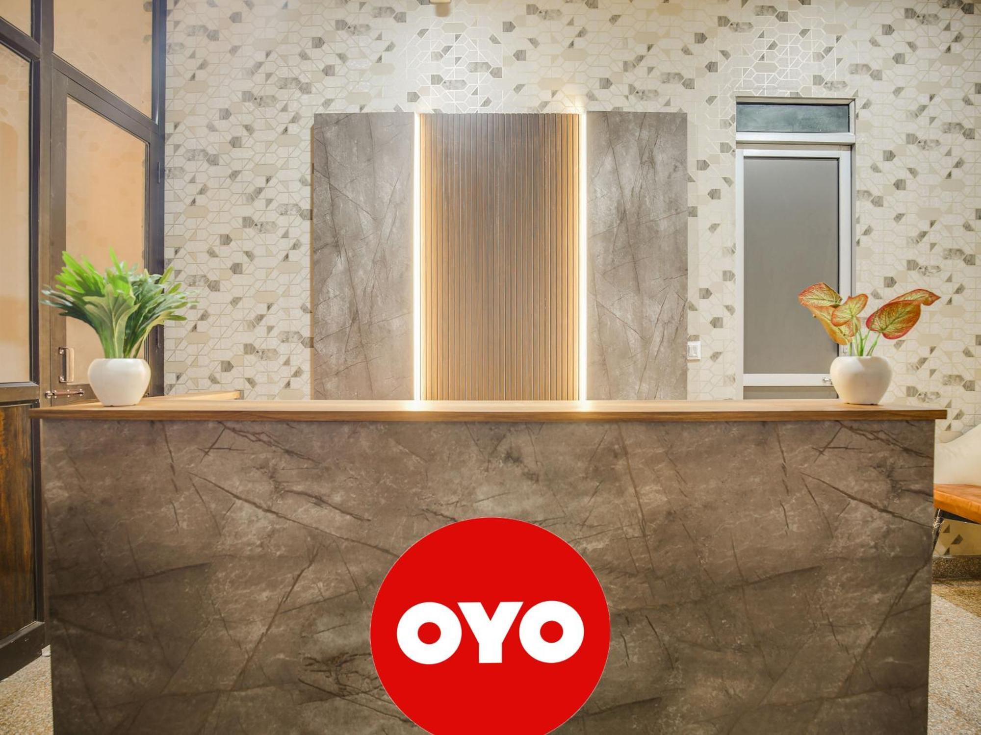 Hotel O Silver Sky Ludhiana Exteriör bild